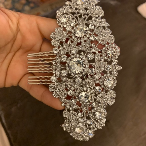 Bridal headpiece in excellent condition - Picture 4 of 4